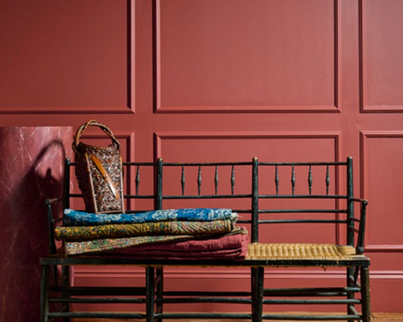 Picture of chair and decoration