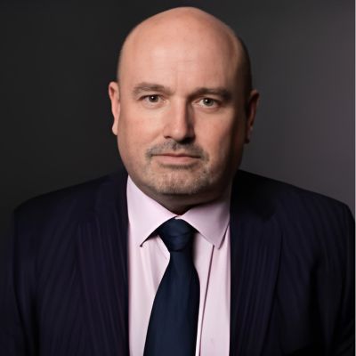 Picture of Robert Macro