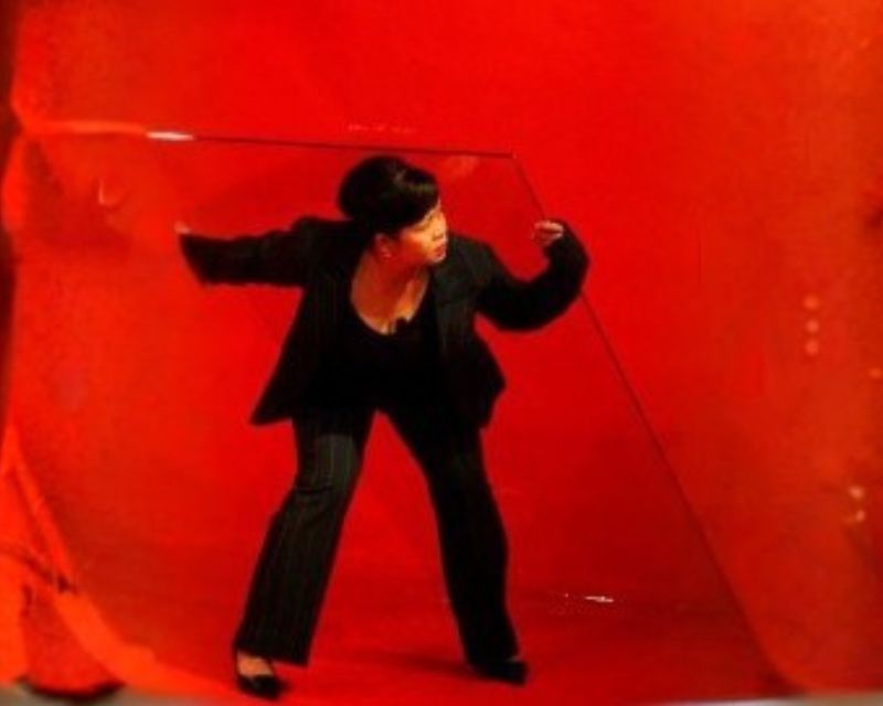 source: Melati Suryodarmo, I Love You, 2007, single channel video, 5 minutes 49 seconds. UBS Art Collection. Courtesy of the artist and ShanghART Gallery. Photo credit: Àngel Vilà